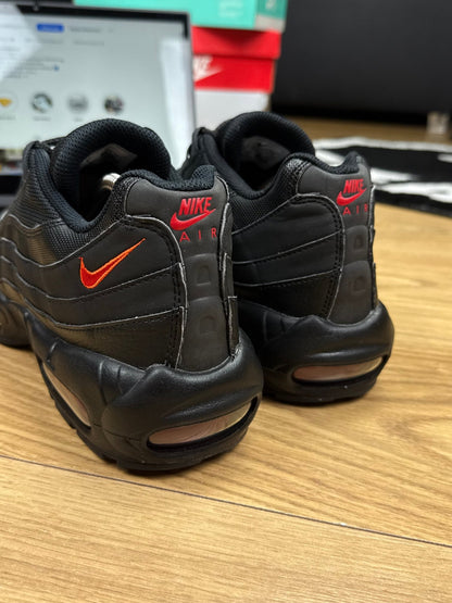 Nike Air Max 95 (42.5)