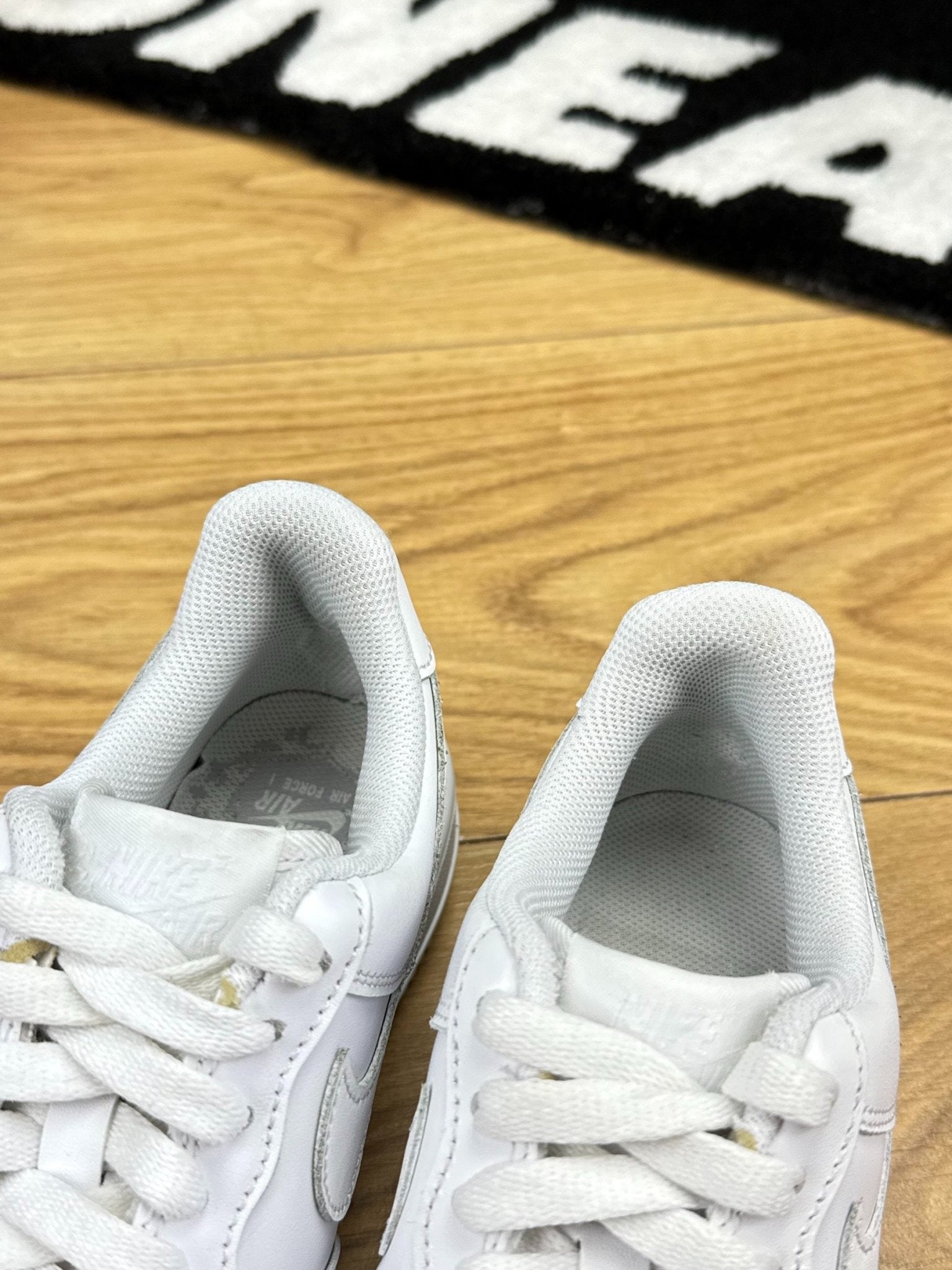 Nike Air Force 1 Low (36) - sneakilystore