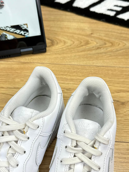 Nike Air Force 1 Low (38.5)