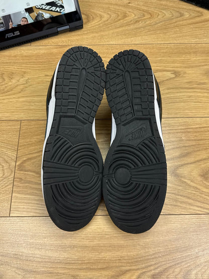 Nike Dunk Low (44.5)