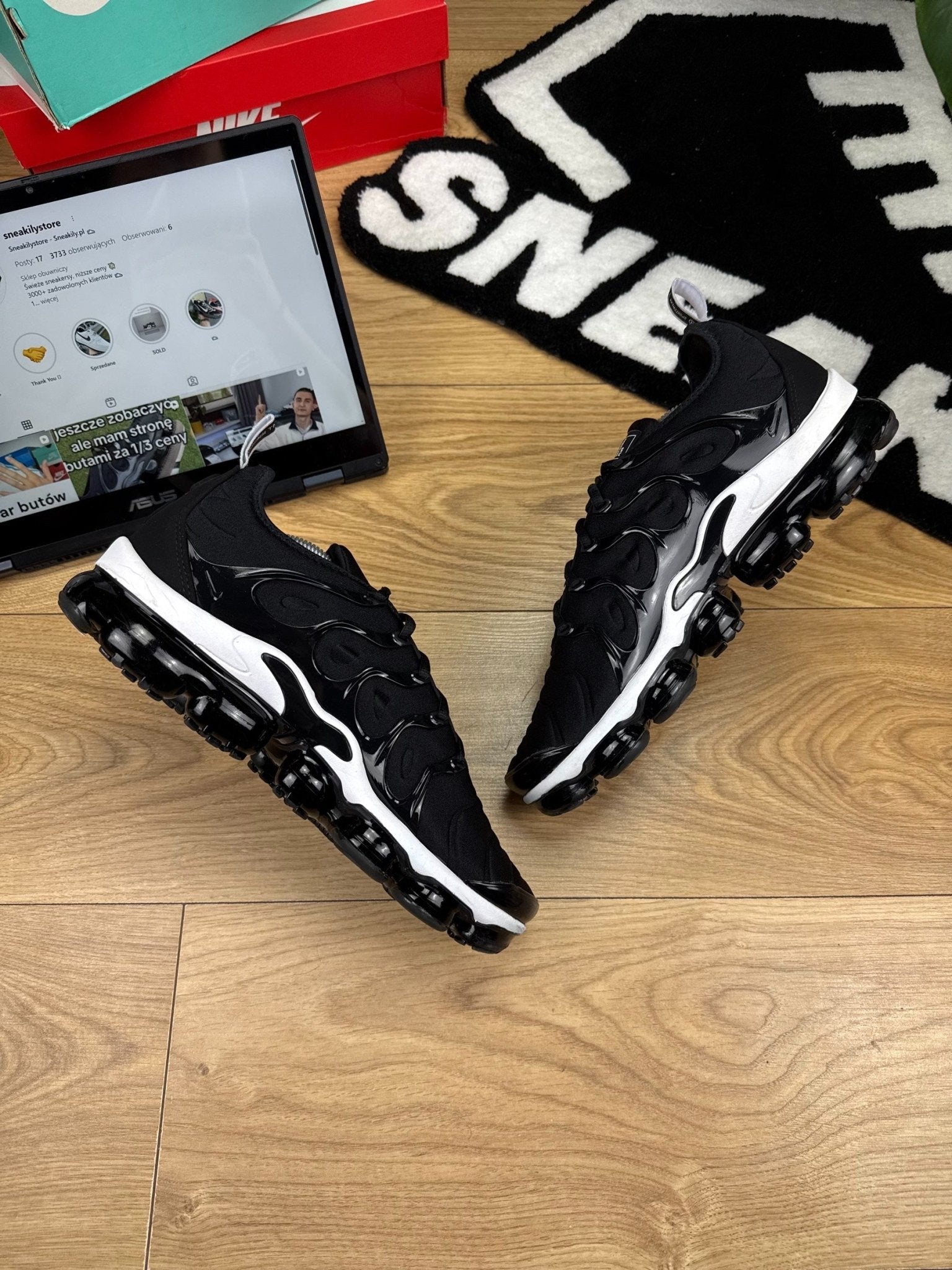 Nike Air Vapormax Plus (45) - sneakilystore