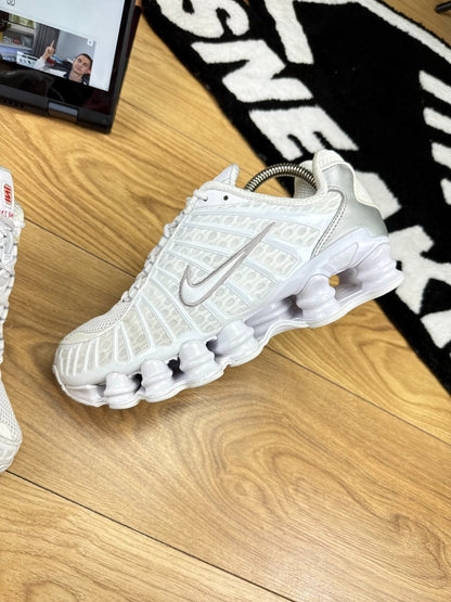 Nike Shox TL (40) - sneakilystore