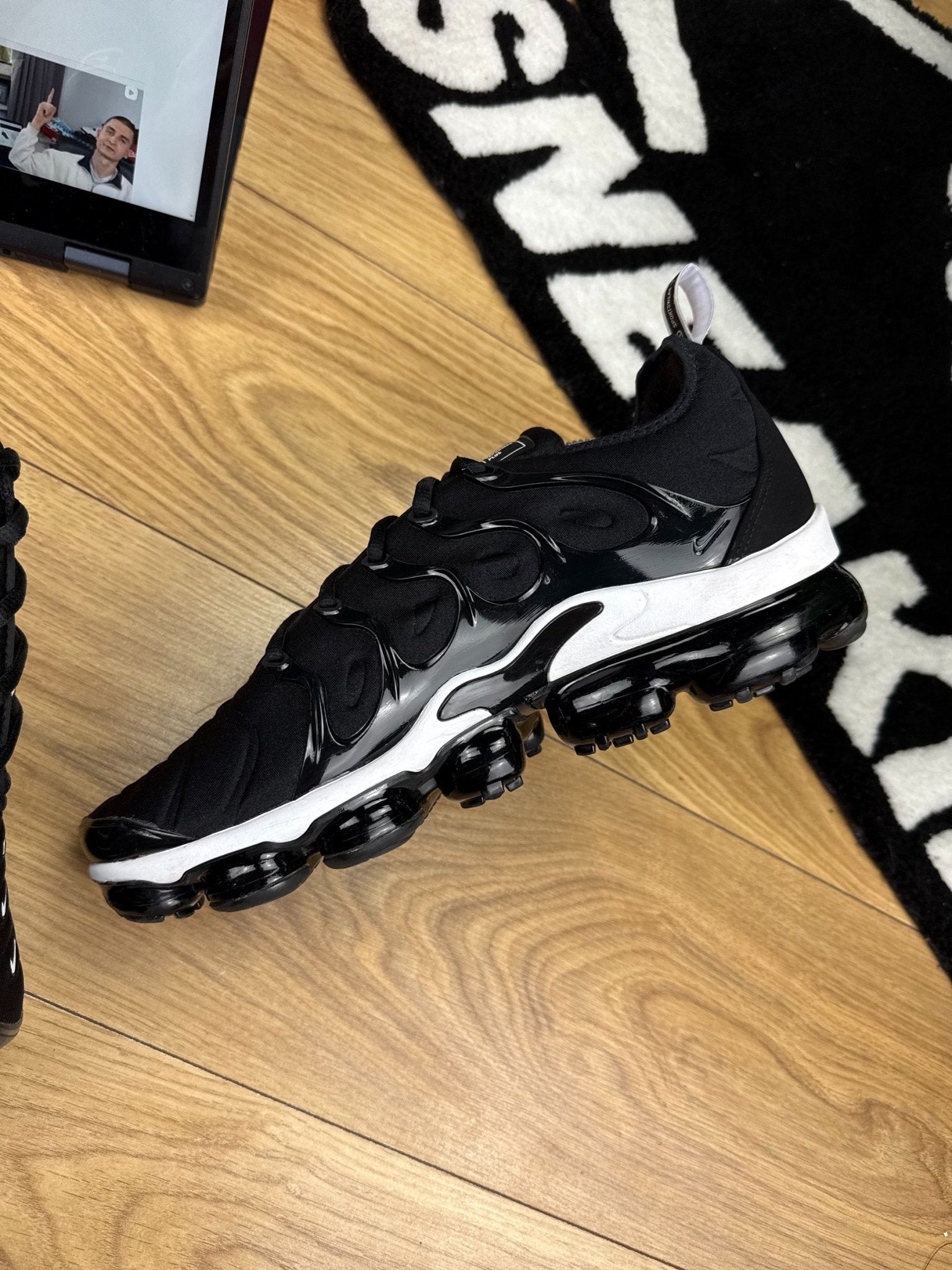 Nike Air Vapormax Plus (45) - sneakilystore