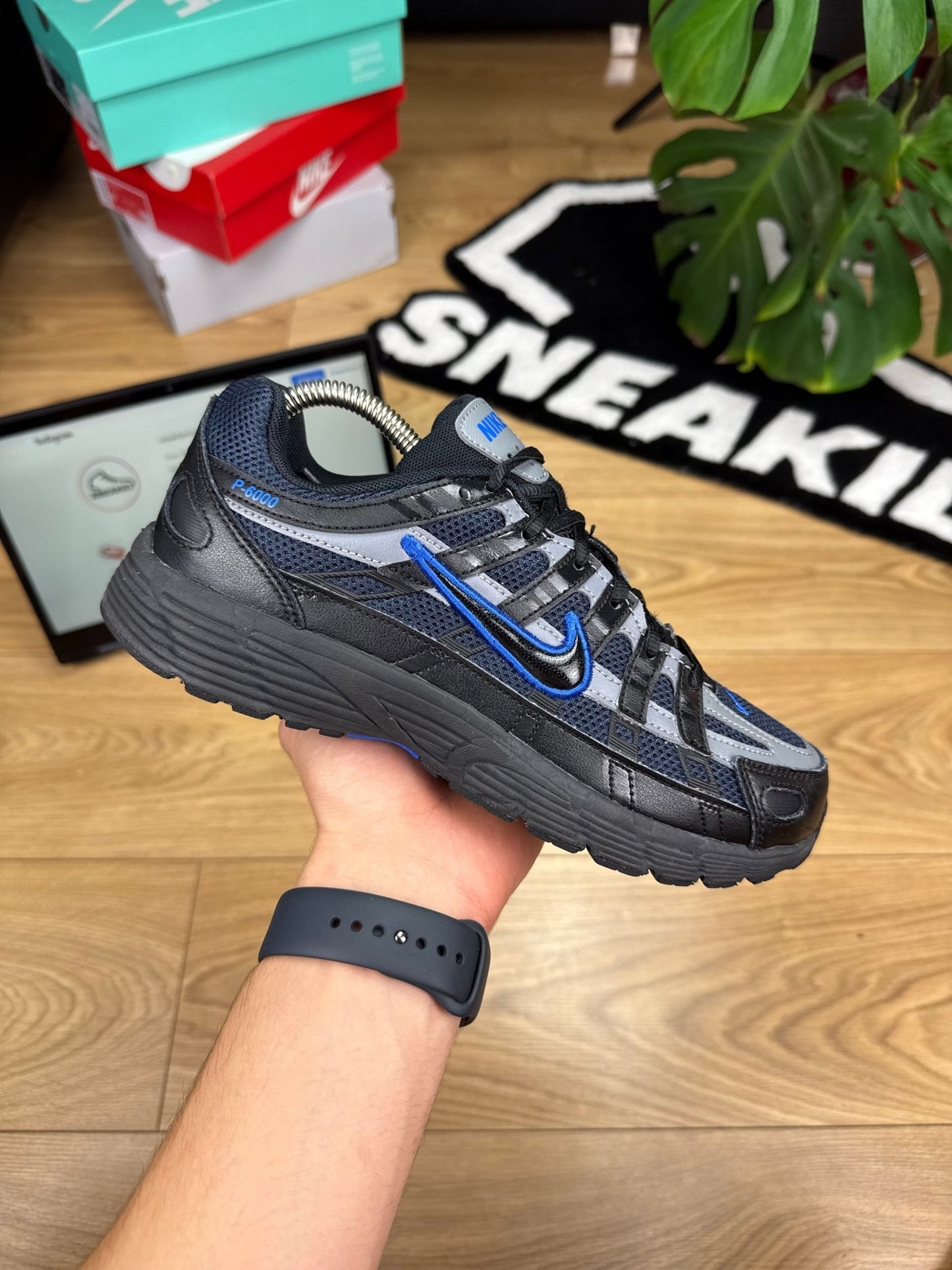 Nike P-6000 (38.5)