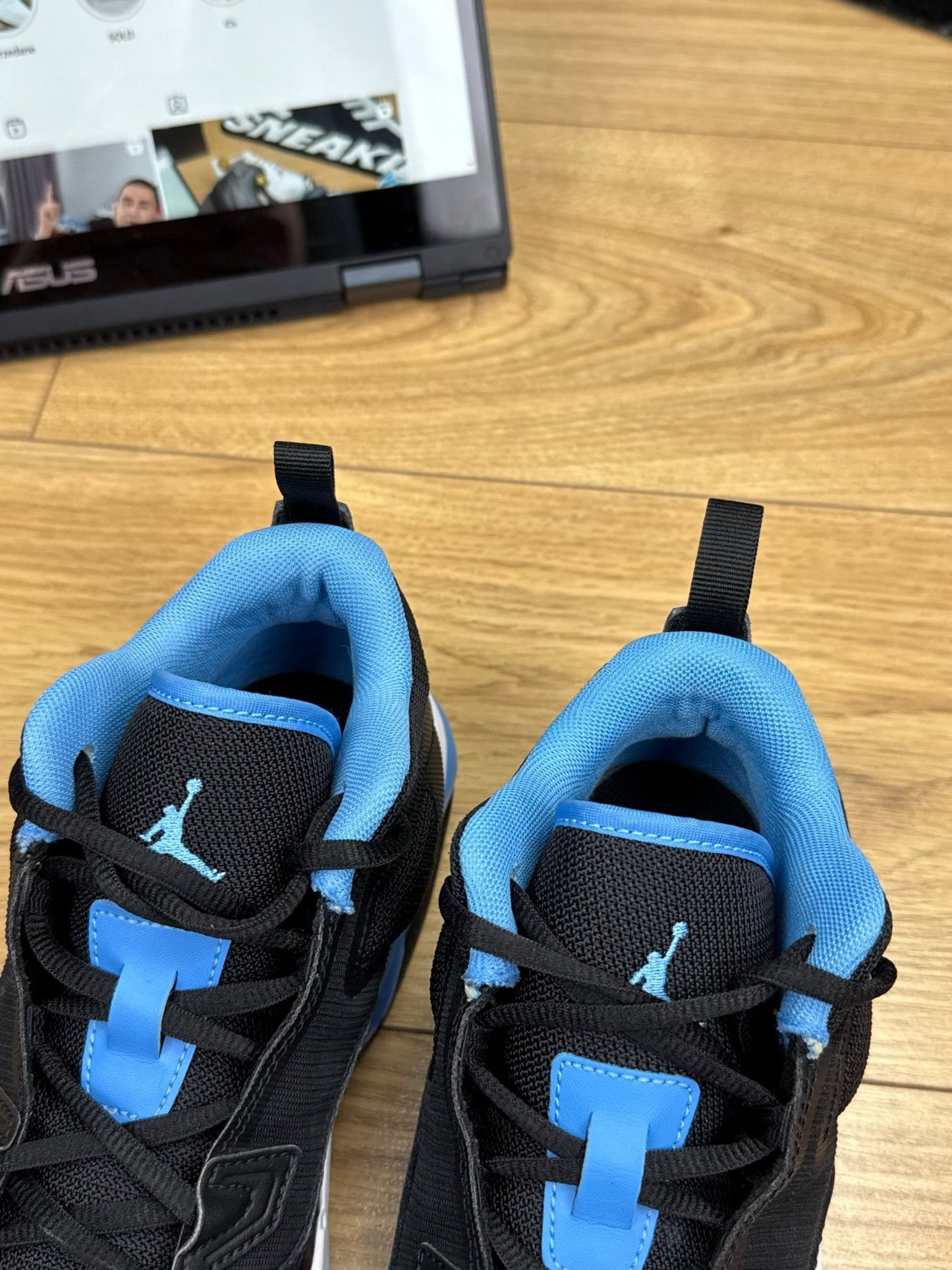 Nike Air Jordan Stay Loyal 3 (38.5)