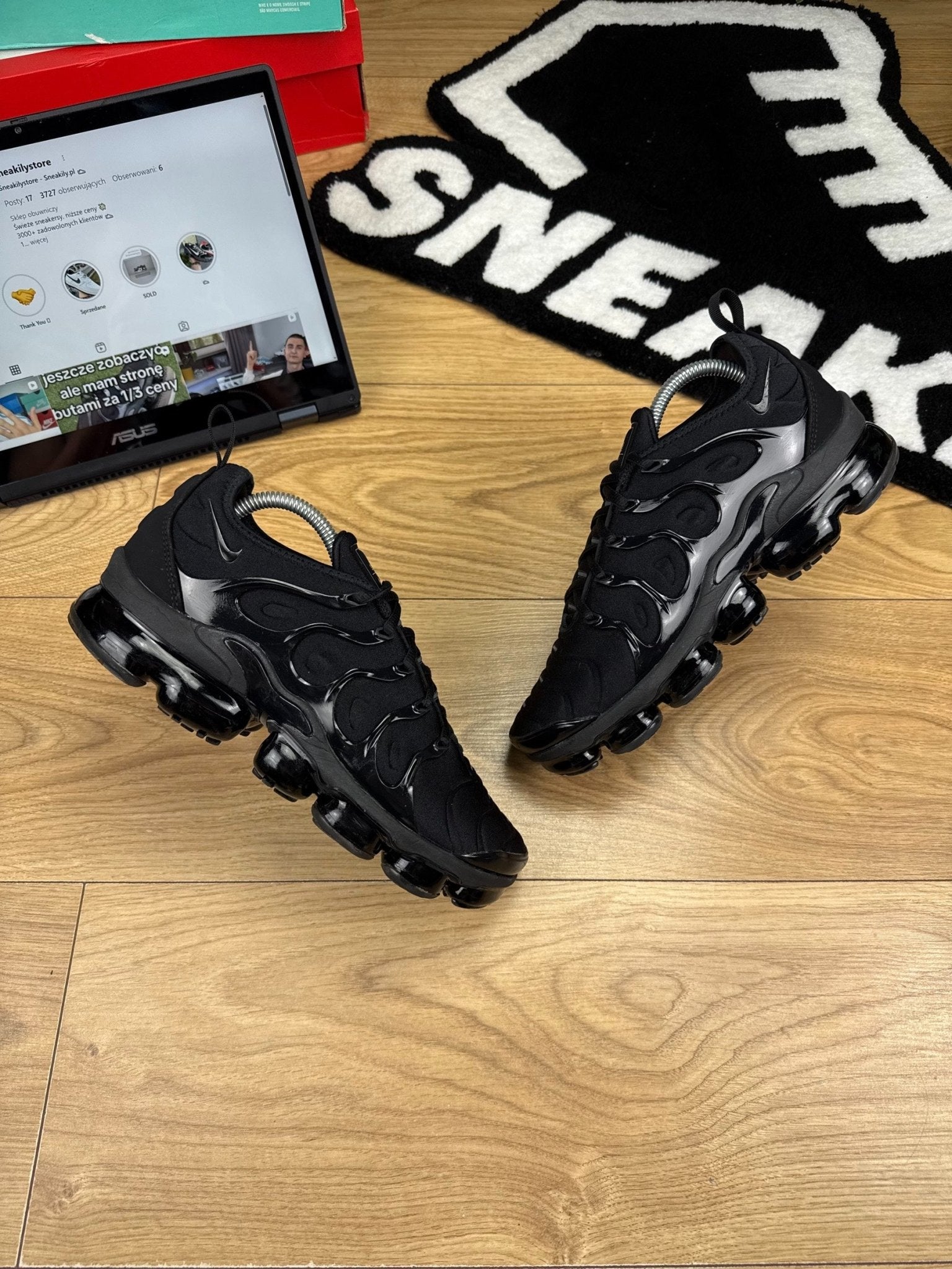 Nike Air Vapormax Plus (41) - sneakilystore