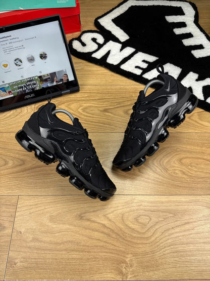 Nike Air Vapormax Plus (41) - sneakilystore