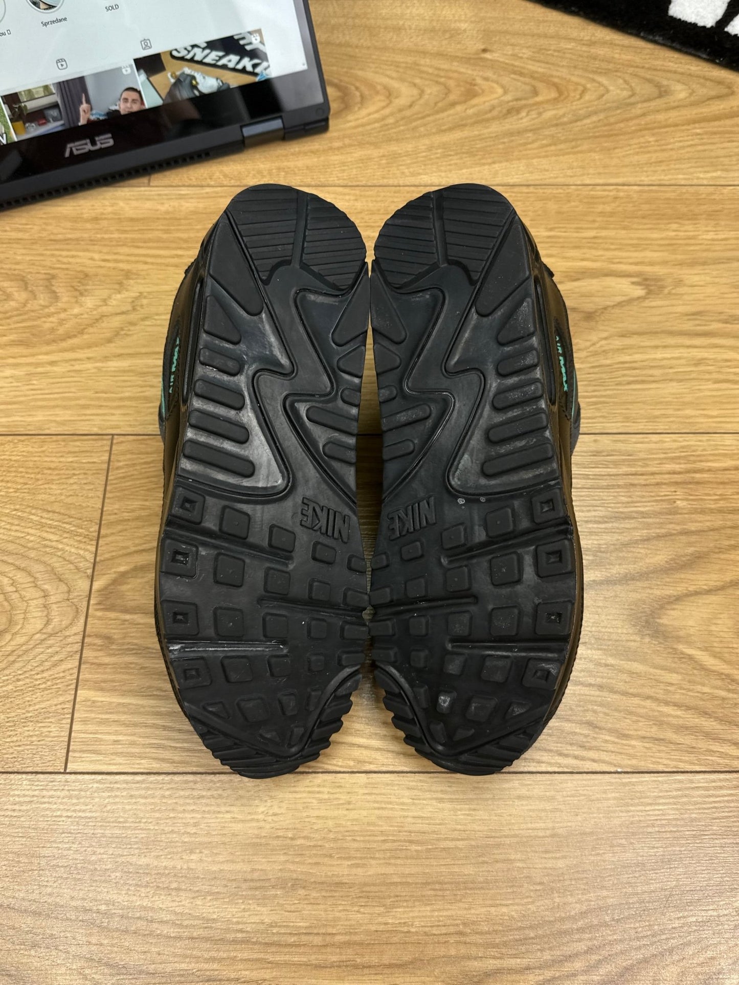 Nike Air Max 90 (41)