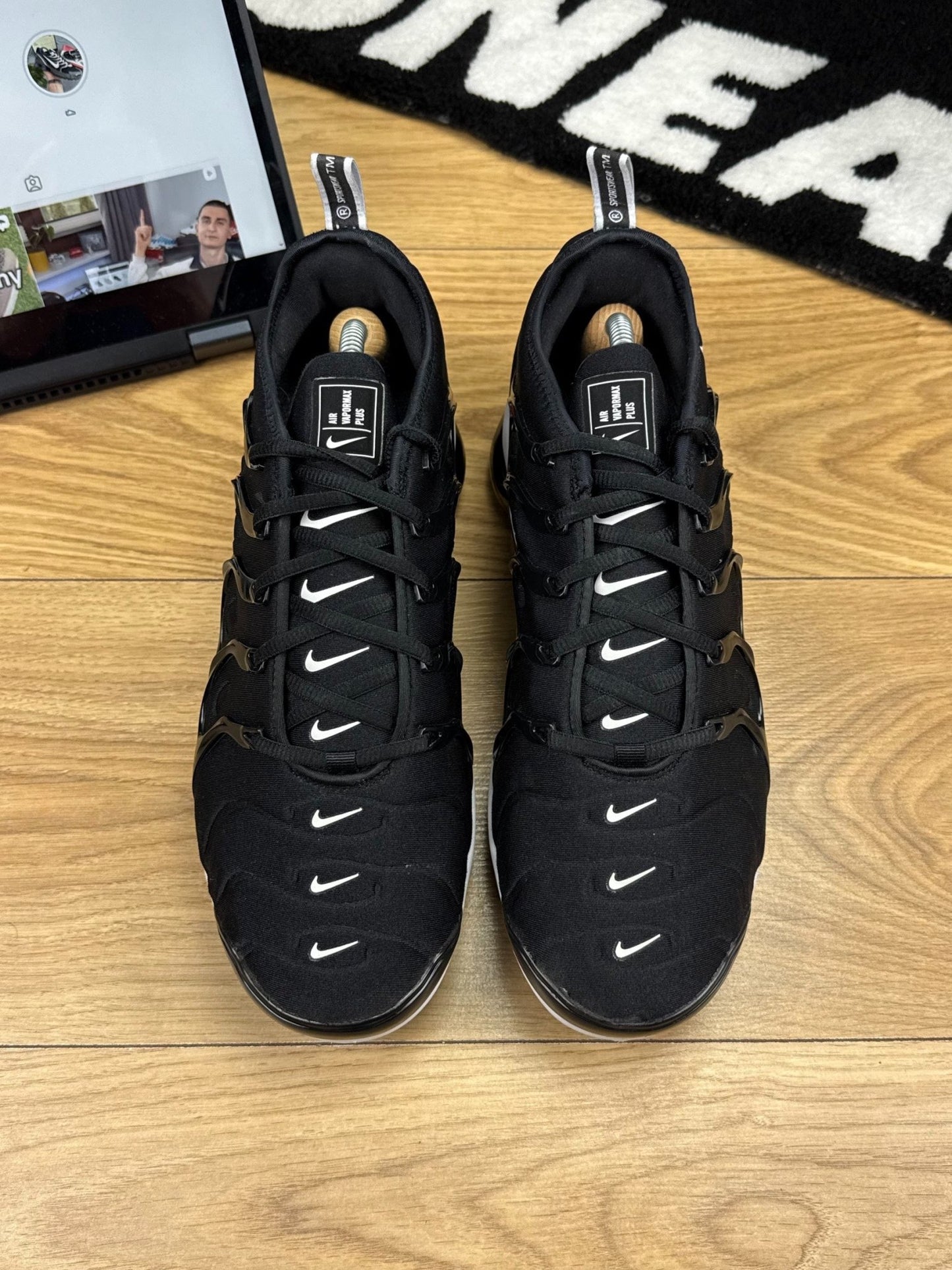 Nike Air Vapormax Plus (44)