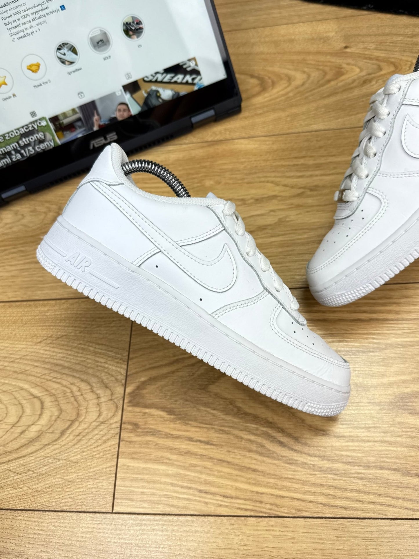 Nike Air Force 1 Low (37.5)