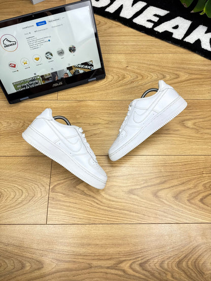 Nike Air Force 1 Low (36.5)