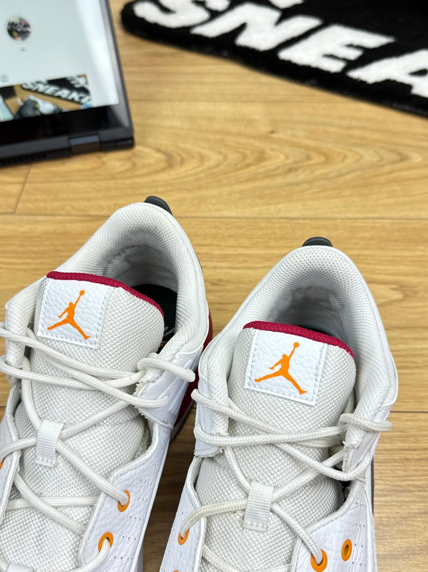 Nike Air Jordan Max Aura 5 (45)