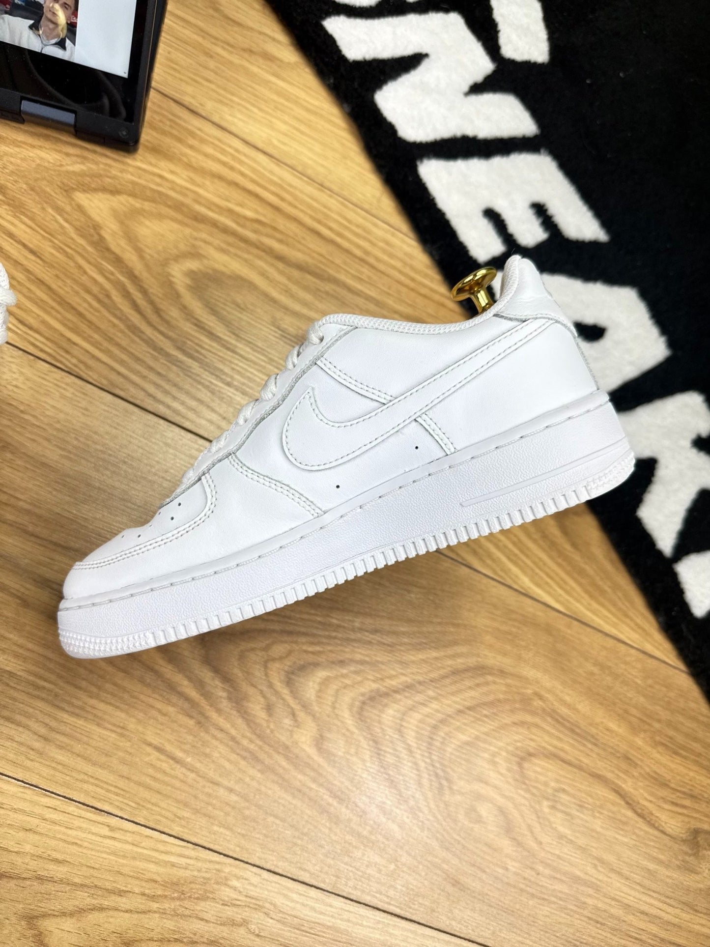 Nike Air Force 1 Low (38.5) - sneakilystore