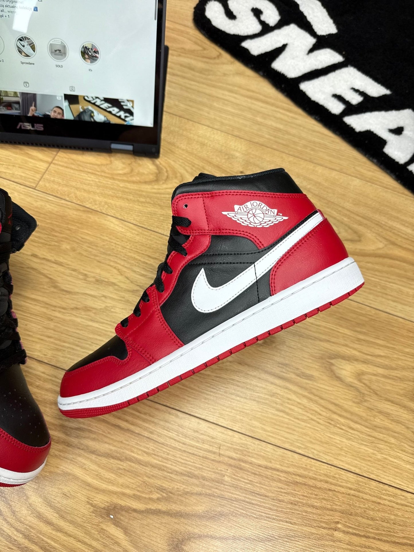 Nike Air Jordan 1 Mid (44.5)