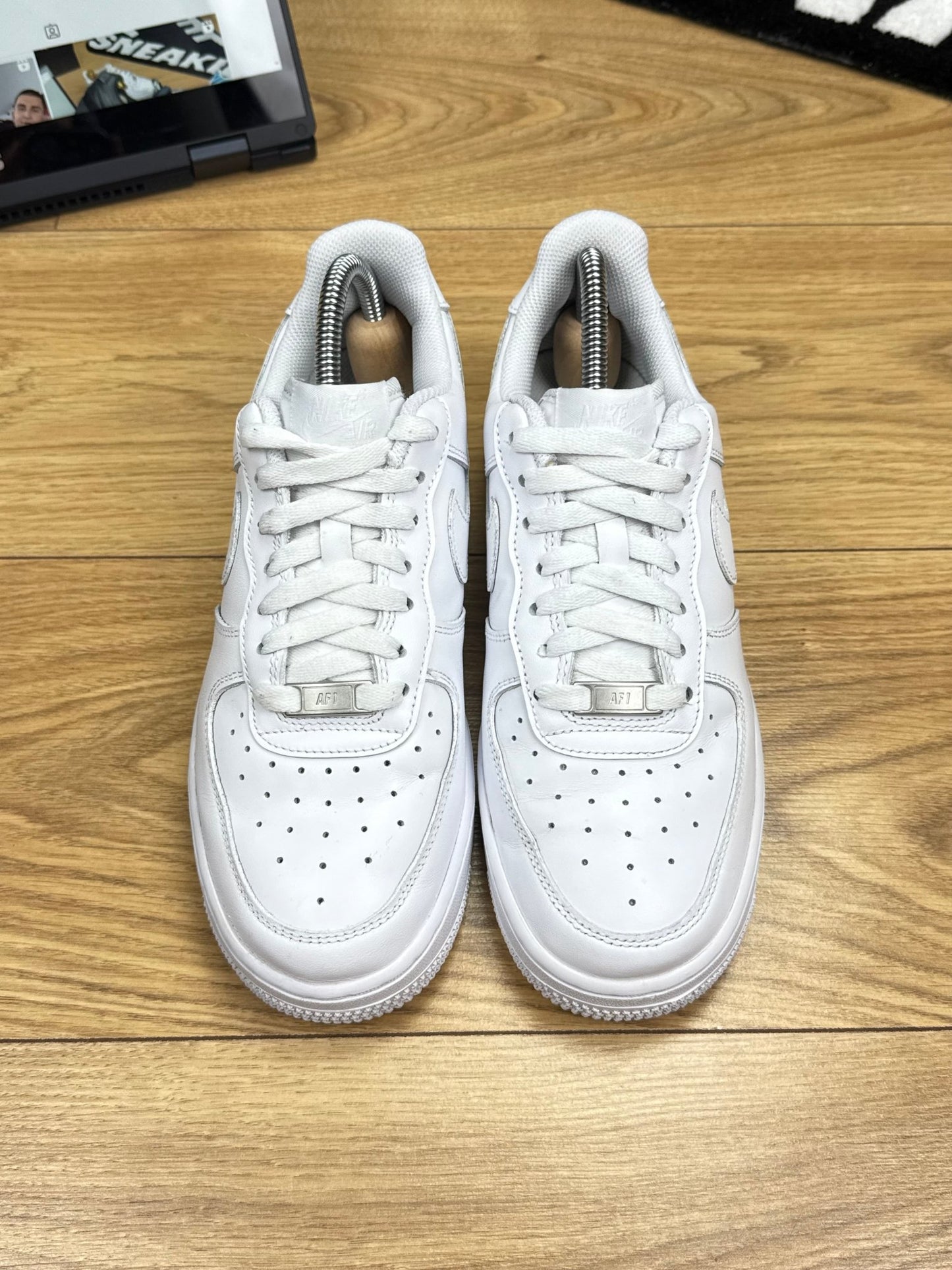 Nike Air Force 1 Low (40)