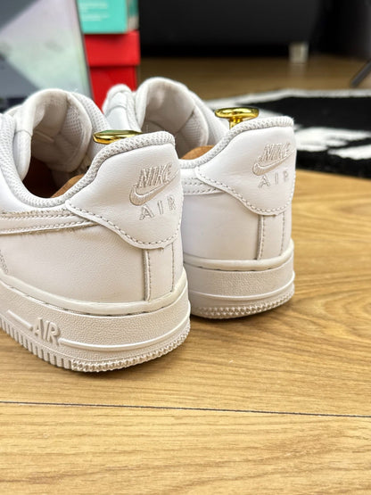 Nike Air Force 1 Low (38) - sneakilystore