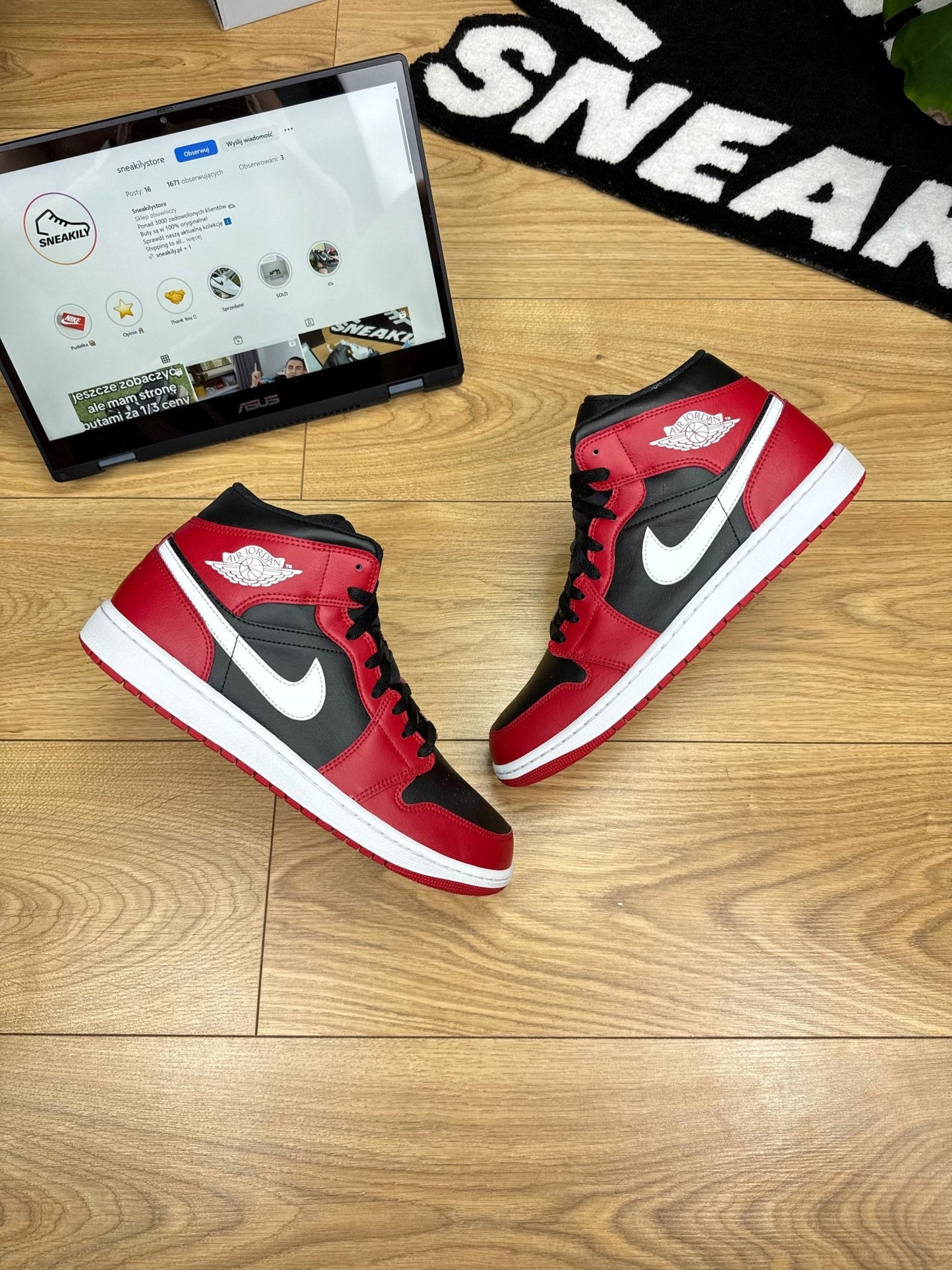 Nike Air Jordan 1 Mid (44.5)