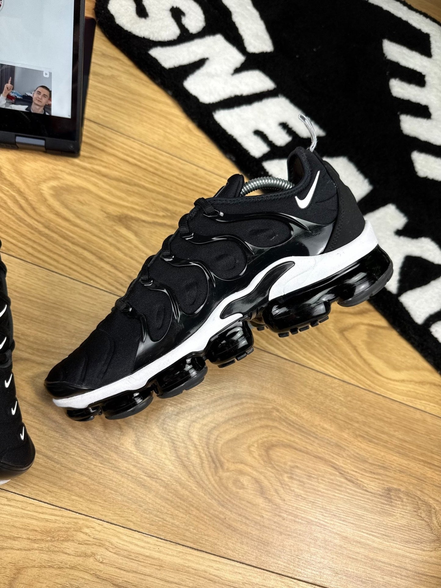 Nike Air Vapormax Plus (44)