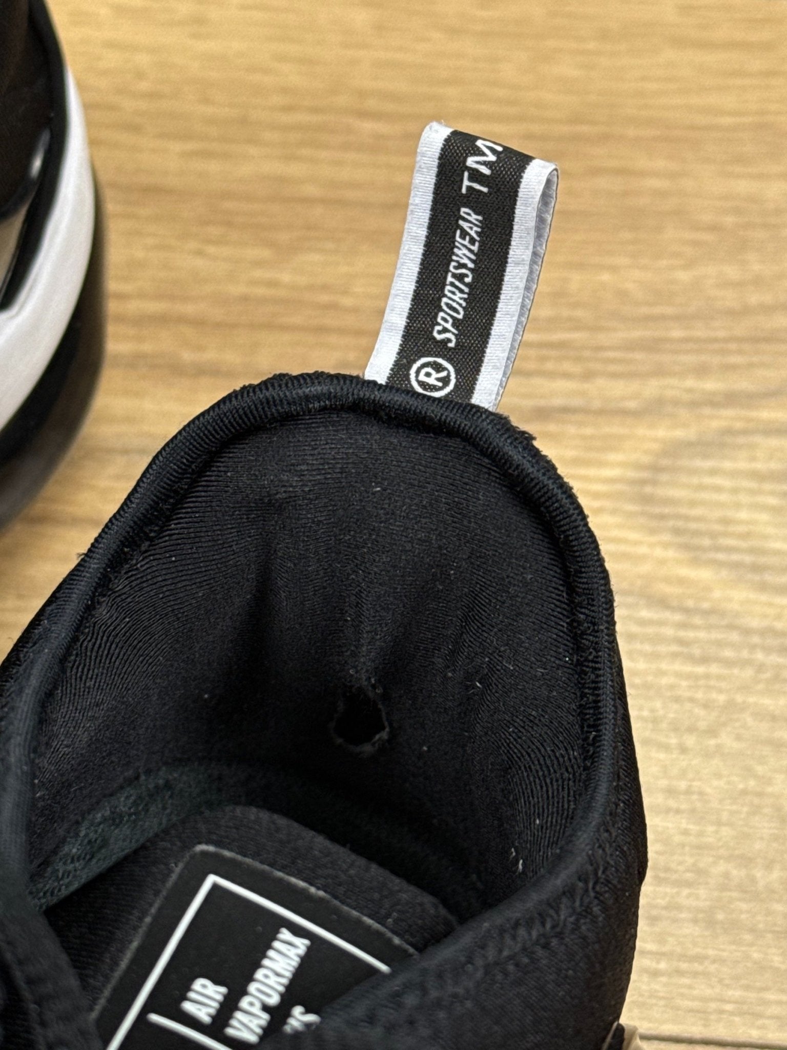 Nike Air Vapormax Plus (45) - sneakilystore