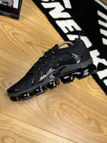 Nike Air Vapormax Plus (41) - sneakilystore