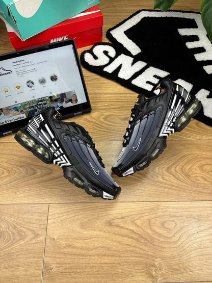 Nike Air Max Plus 3 (45) - sneakilystore
