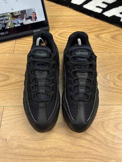 Nike Air Max 95 (40.5) - sneakilystore
