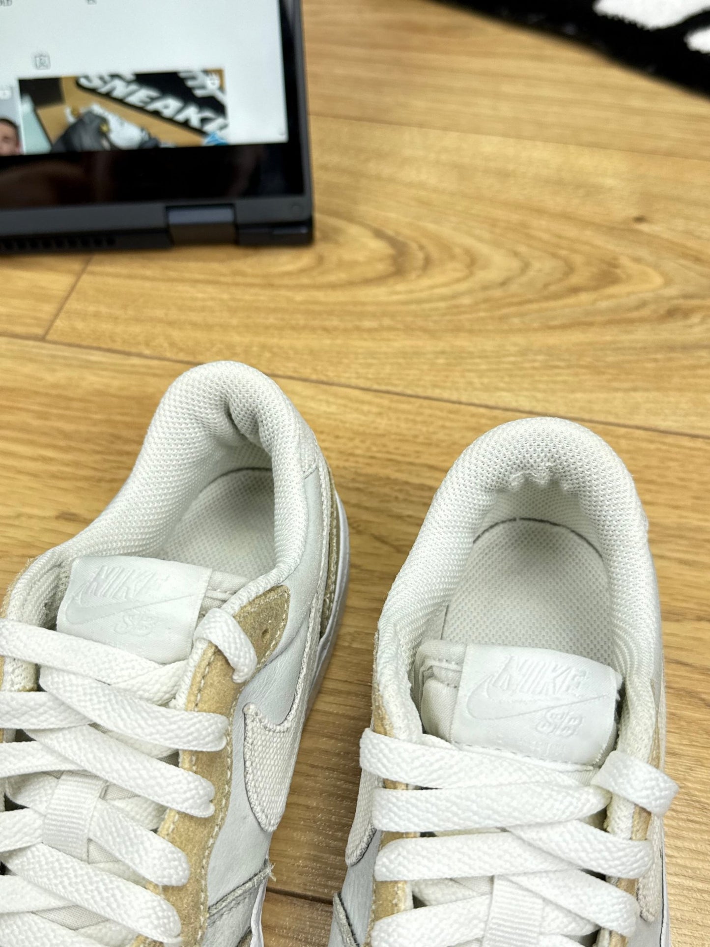 Nike SB Pogo Premium (37.5)
