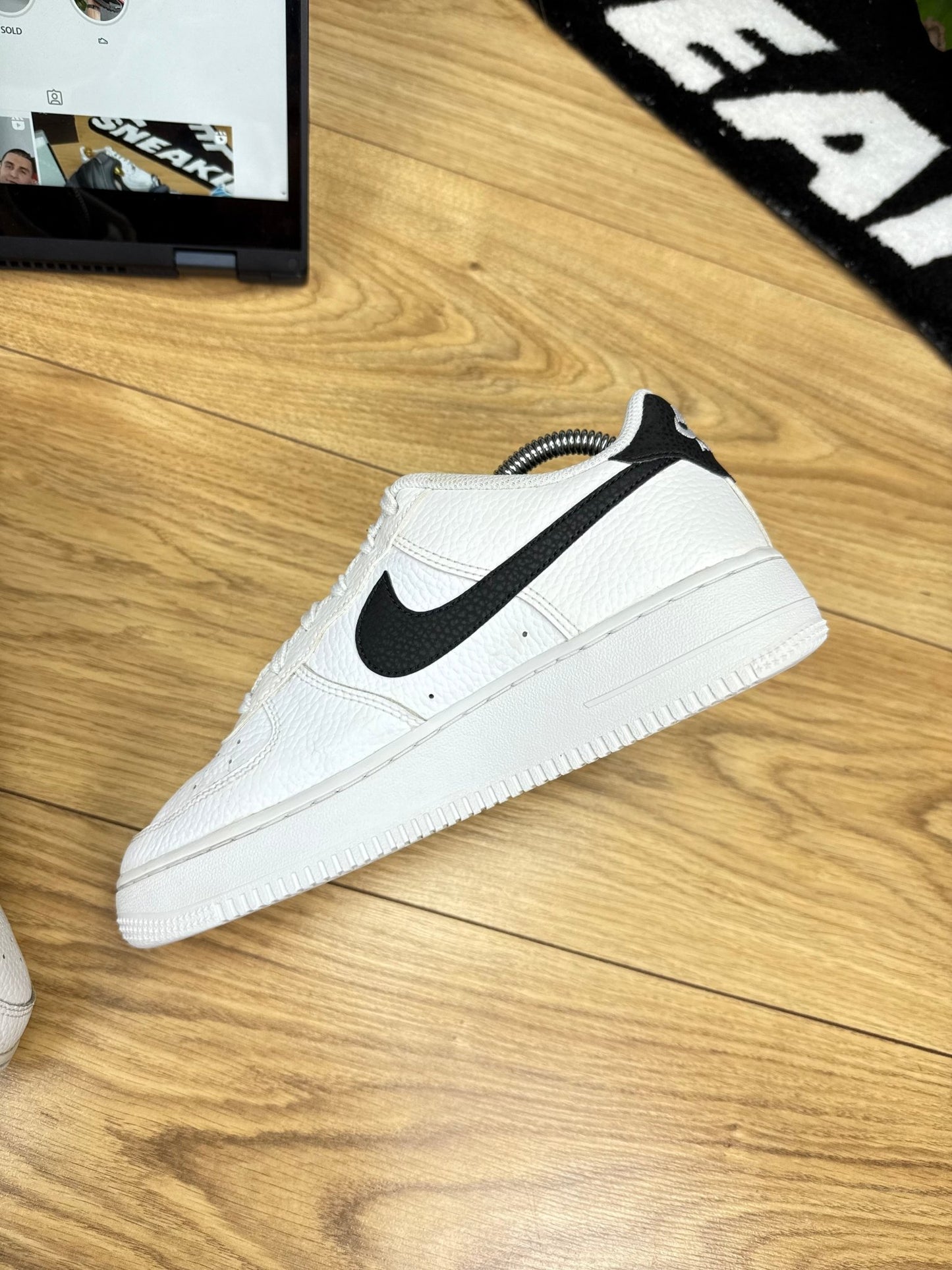 Nike Air Force 1 Low (38.5)