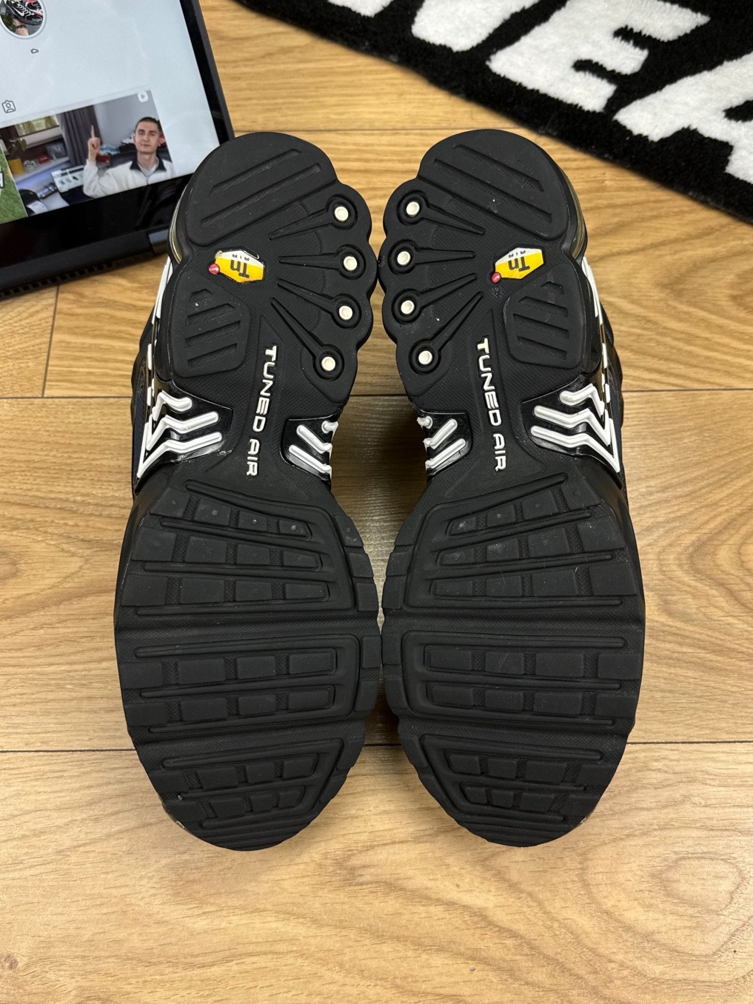 Nike Air Max Plus 3 (45) - sneakilystore