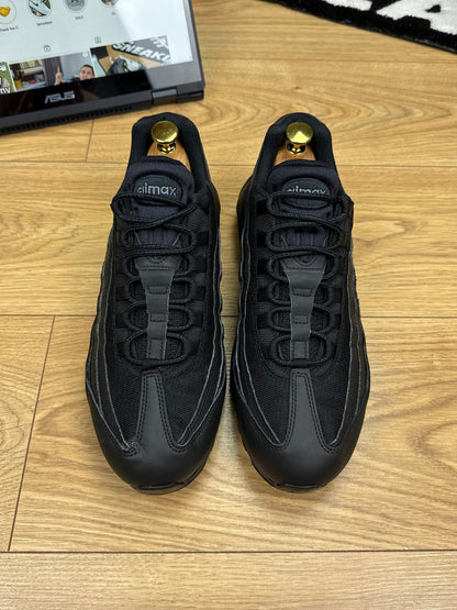 Nike Air Max 95 (44.5)