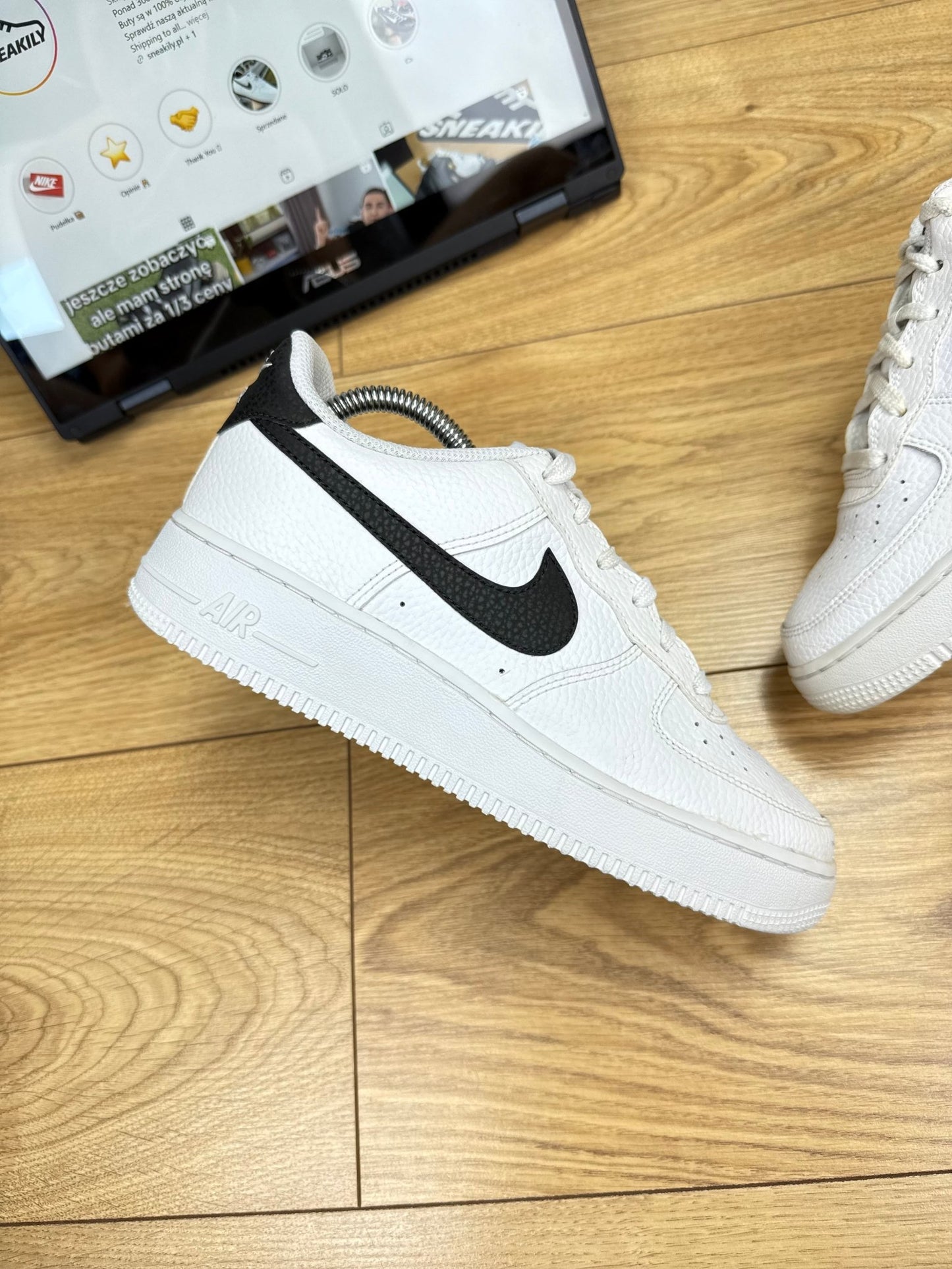 Nike Air Force 1 Low (38.5)