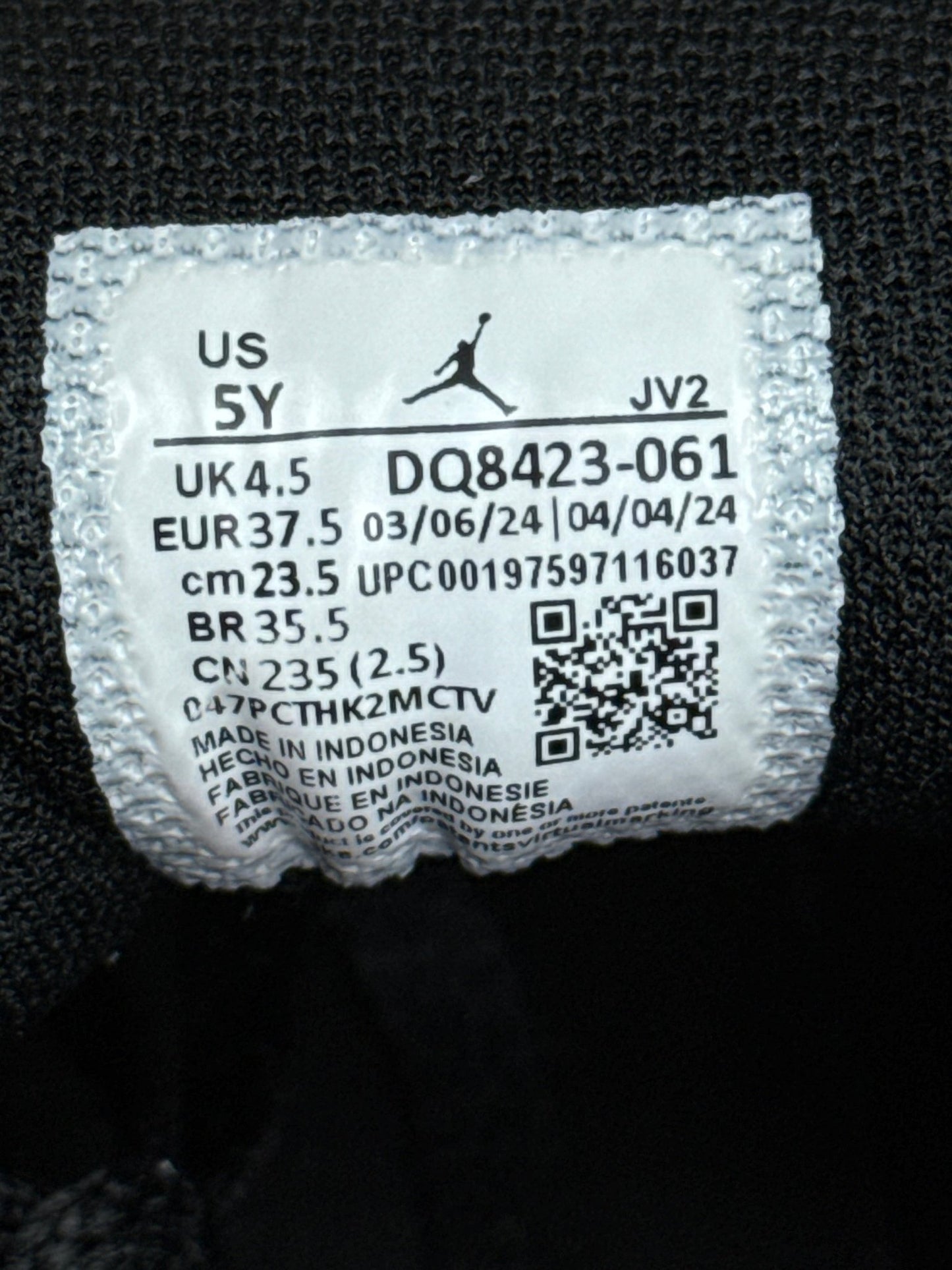 Nike Air Jordan 1 Mid (37.5)