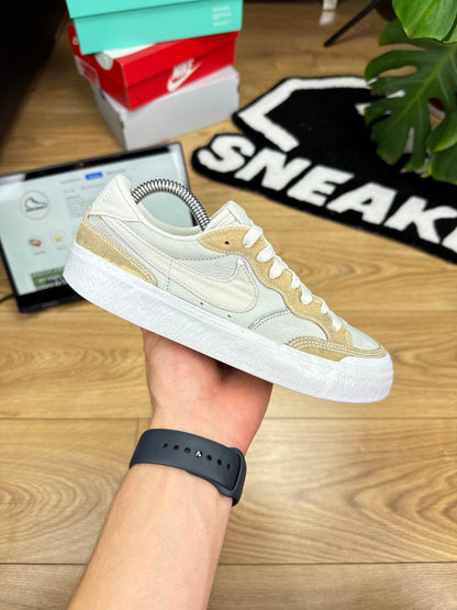 Nike SB Pogo Premium (37.5)