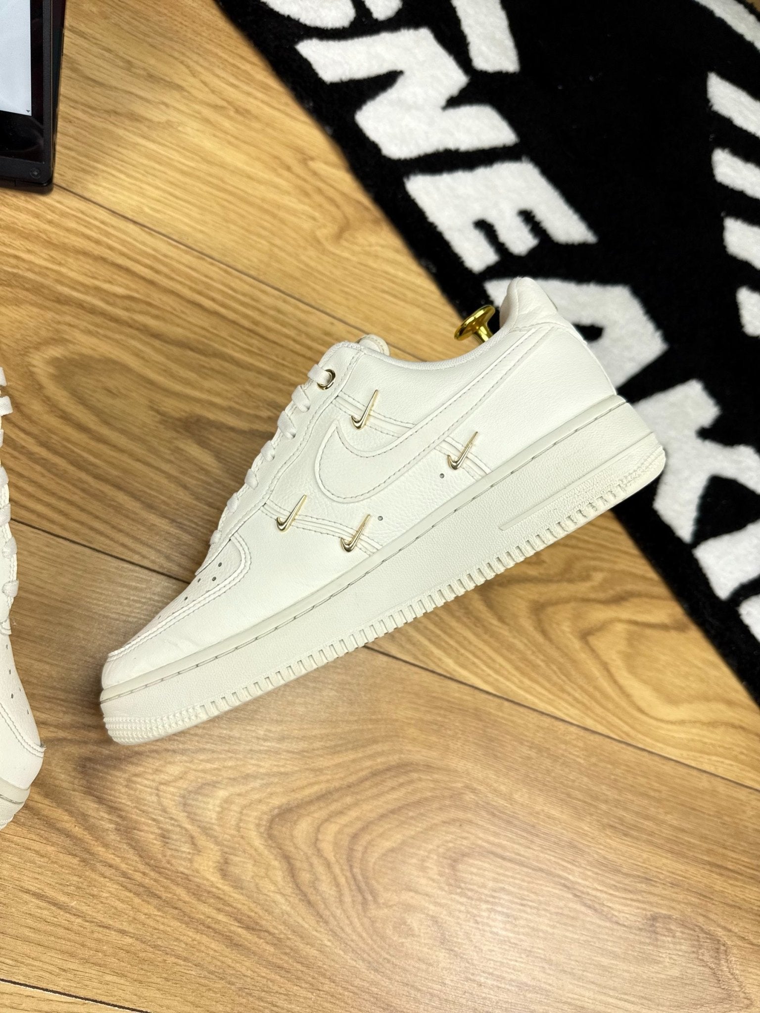 Nike Air Force 1 Low (40) - sneakilystore