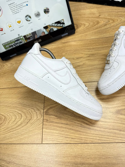 Nike Air Force 1 Low (38.5)