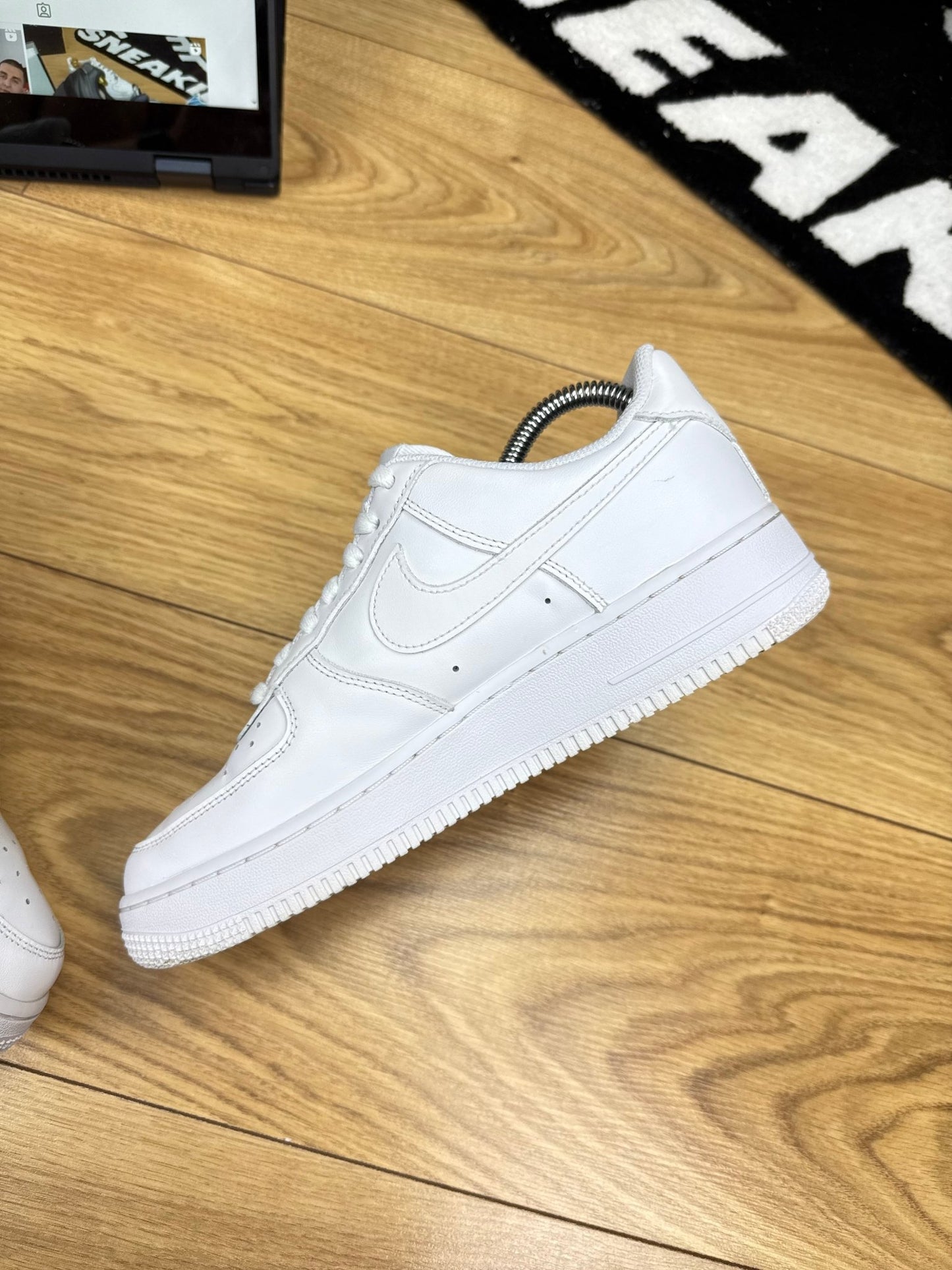 Nike Air Force 1 Low (40)